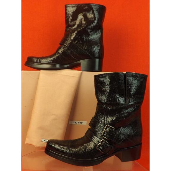NEW MIU MIU PRADA BLACK CRACKED LEATHER MOTO BIKER 2X BELTED SHORT BOOTS 37 $895 - Picture 3 of 12
